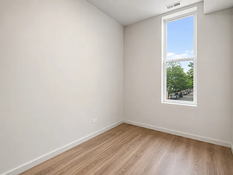 3318 S Morgan St #2F — Photo 6
