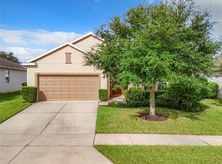 2769 Limerick Cir, Grand Island, FL 32735