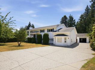 1137 Sunnyside Rd, Sunshine Coast, BC V0N 1V3