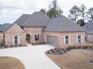 134 Camden Point, Madison, MS 39110