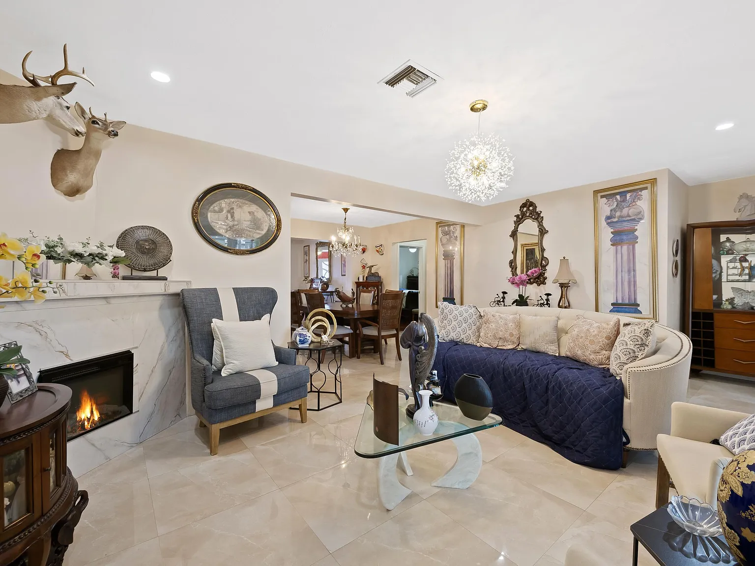 5 bed, 2.0 bath, 2095 sqft, $4,500 — Photo 4