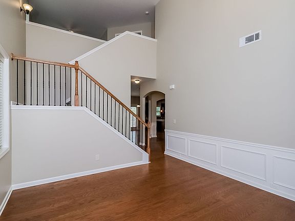 4th image of 6914 Creekstone Pl