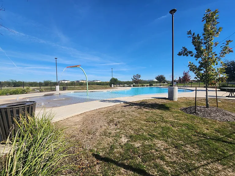 414 Fairy Duster Dr — Photo 34
