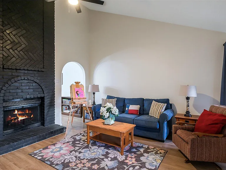 19414 Lazy Valley Dr — Photo 5