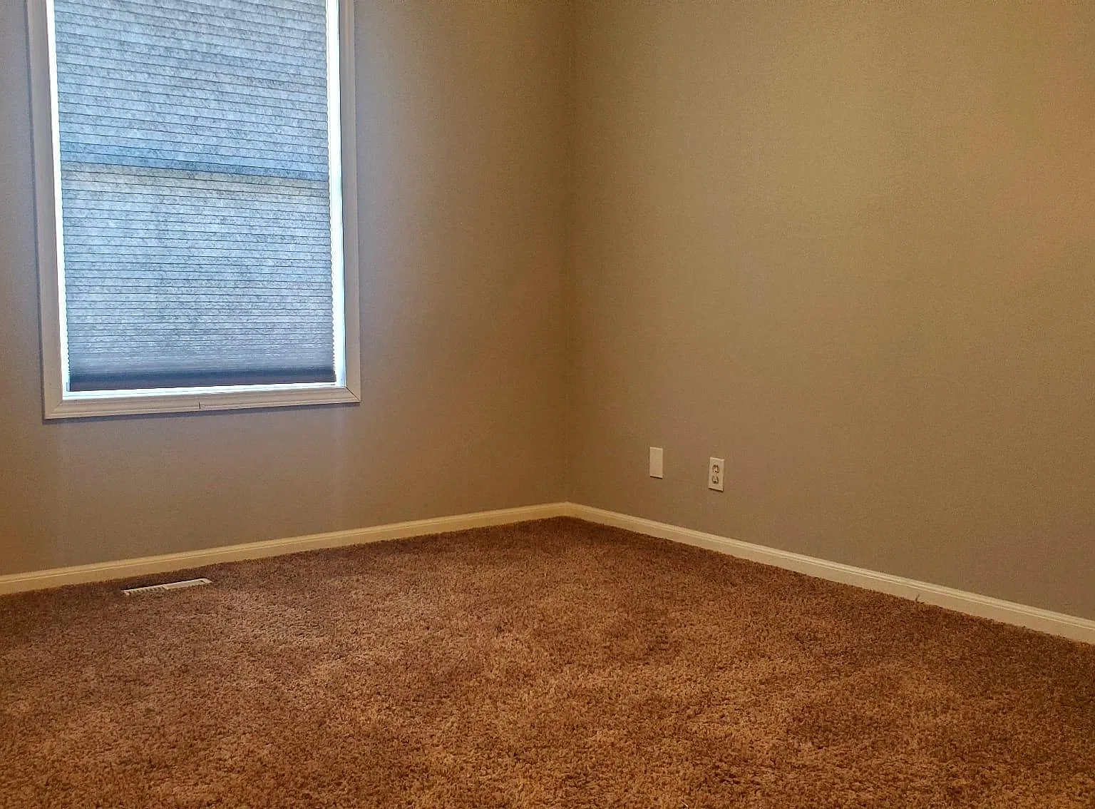 7853 Newport Ave — Photo 3
