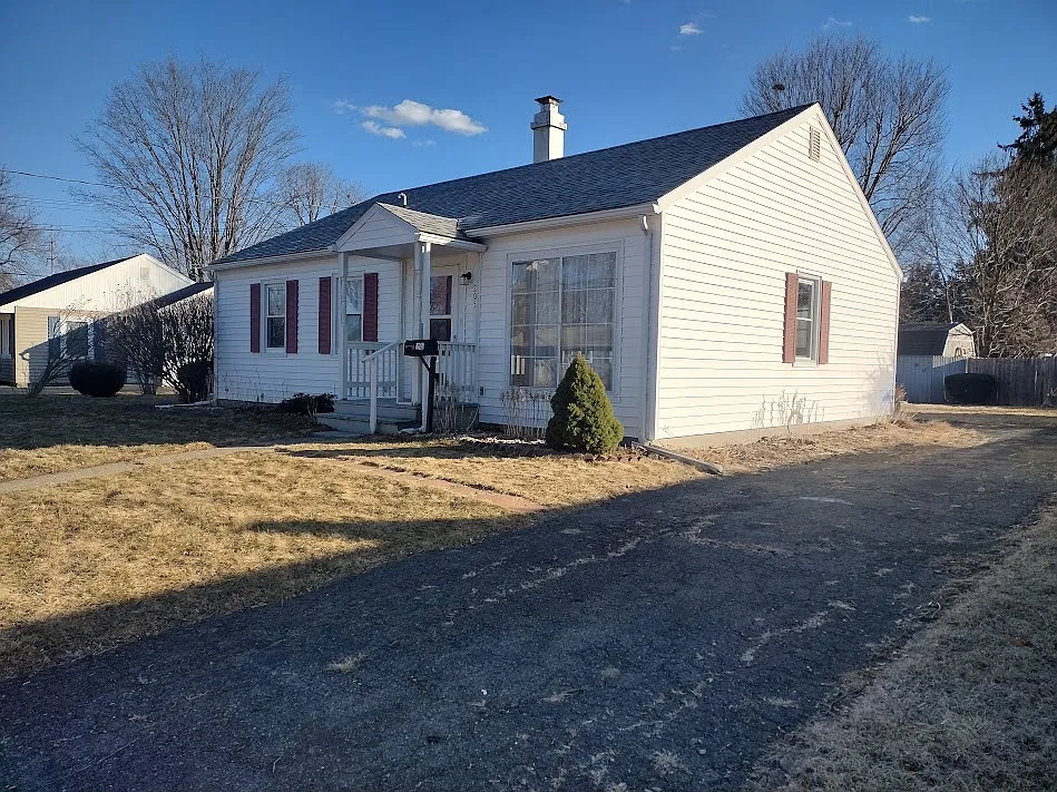 205 Tifft Ave photo 1