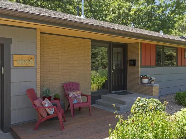 1805 Hampshire Ln N, Minneapolis, MN 55427