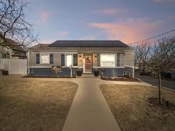 240 Amanda STREET, Burlington, WI 53105