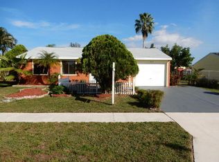 1412 Ryan Ln, Royal Palm Beach, FL 33411