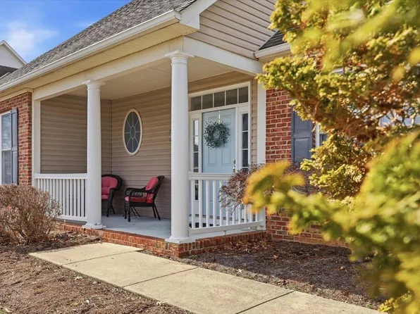 161 Heather Ln, Staunton, VA 24401