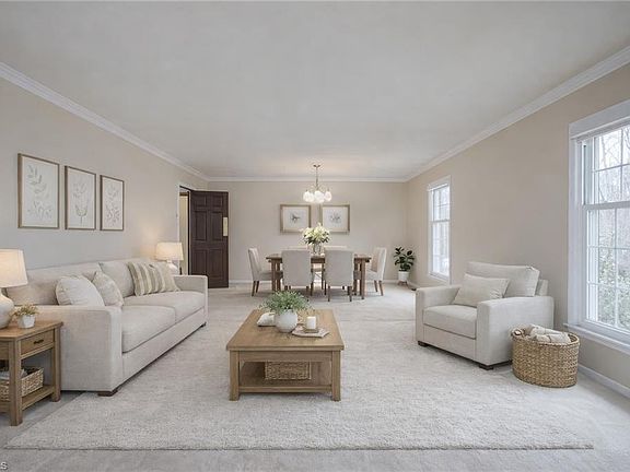 4th image of 825 Whispering Wind Rd