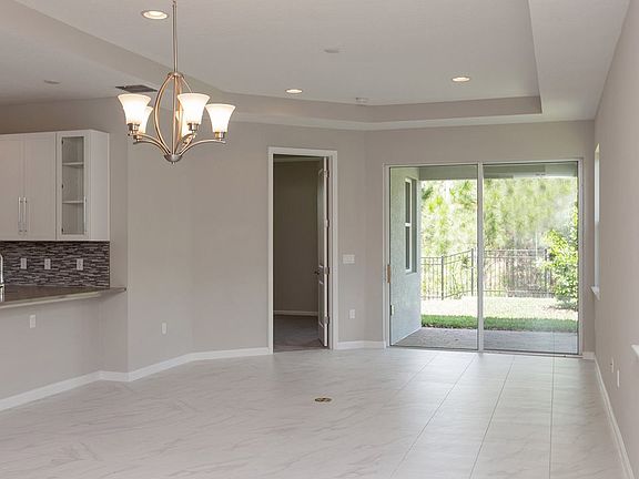 5th image of 1105 Avery Meadows Way