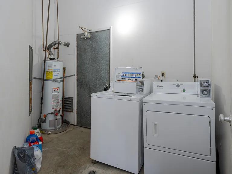 935 Burnett Ave #4 — Photo 21
