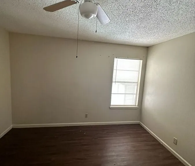 1501 Sam Houston Dr — Photo 62