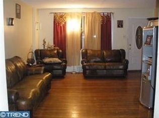 152 E Colonial St, Philadelphia, PA 19120