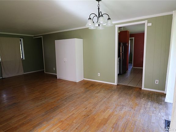 4th image of 1487 Marlin Dr SE