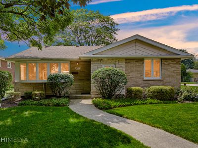 418 Kemman Ave, La Grange Park, IL, 60526