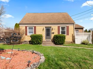192 Douglas Dr, Meriden, CT 06451