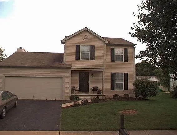 860 Buehler Dr photo 1