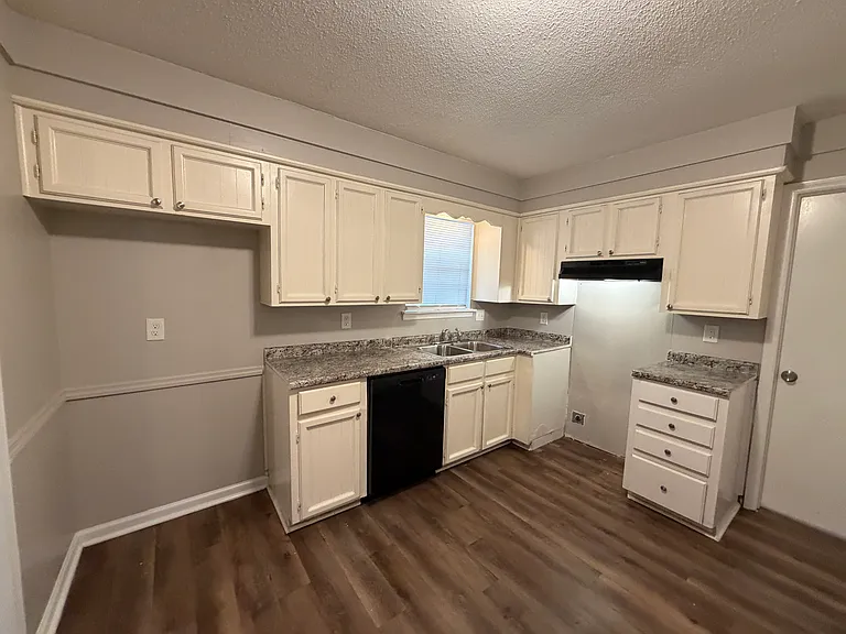 9618 Jacques Rd — Photo 10