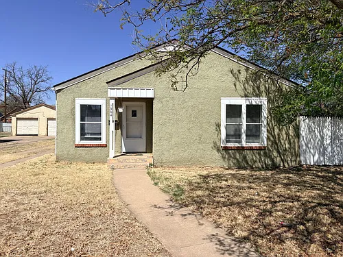 1904 24th St Photo 1