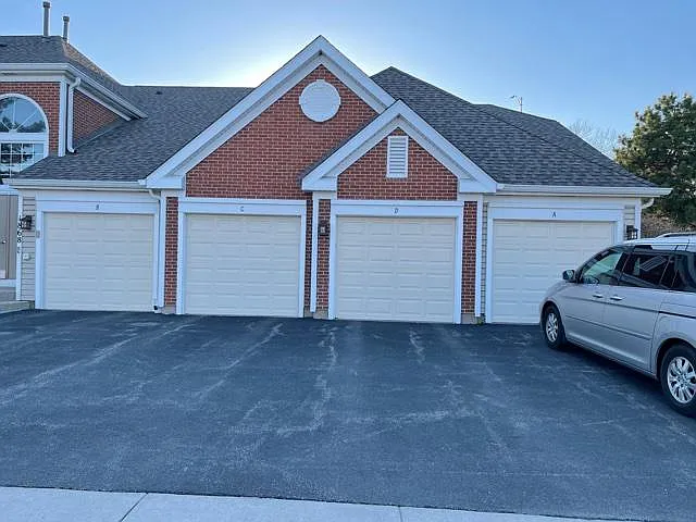 1868 Fox Run Dr #A — Photo 1