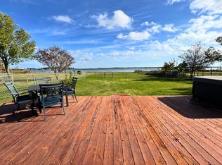 416 Causeway Vw, Seven Points, TX 75143