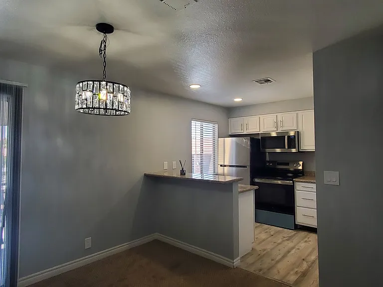 5080 Indian River Dr #400 — Photo 11