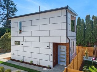 7708 B 37th Ave SW, Seattle, WA 98126