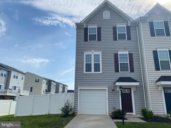 2677 Bears Den Dr, Locust Grove, VA 22508