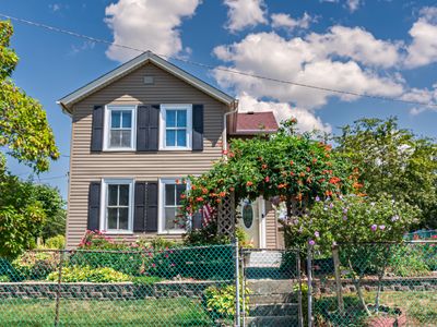 225 High St, Aurora, IL, 60505