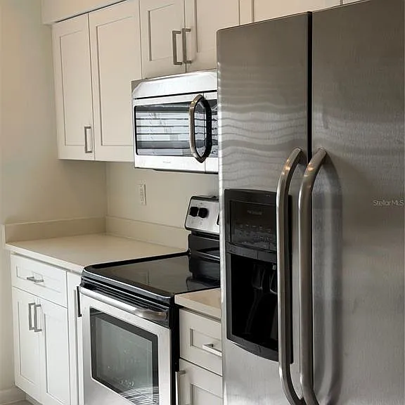 518 Bryan Valley Ct — Photo 3