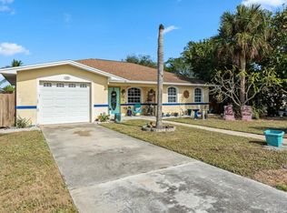 458 Quail Dr, Marco Island, FL 34145