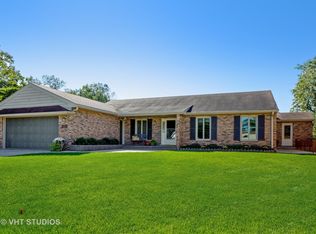 923 Lawn Ct, Western Springs, IL