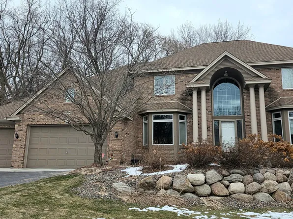 14809 White Oak Dr, Burnsville, MN 55337