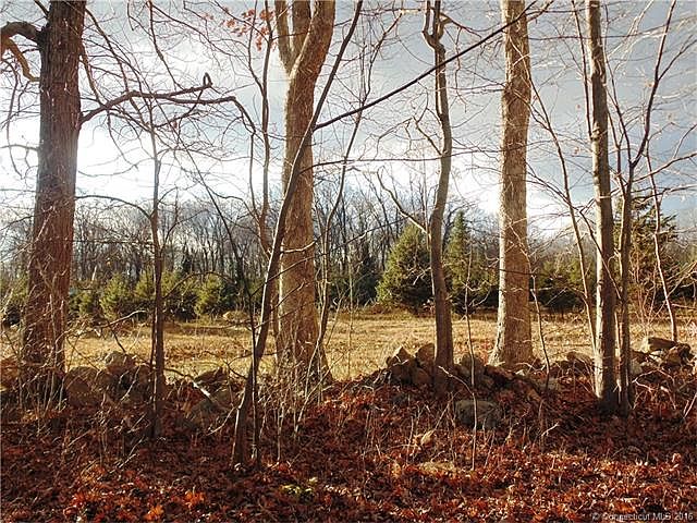 2nd image of 135 County Line Rd