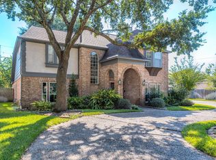 6619 Sumner Isle Ct, Spring, TX 77379