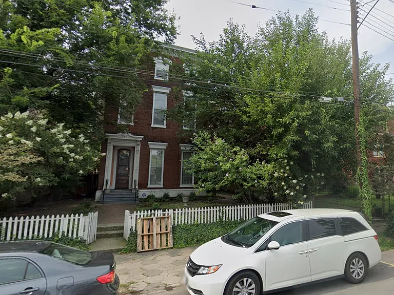 514 W Oak St #3 — Photo 1