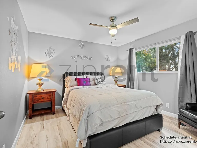 325 Falcon Dr — Photo 20