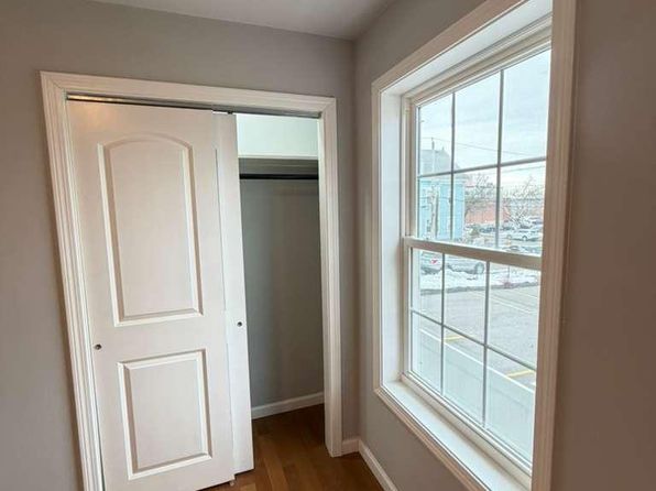 102 Porter St #1