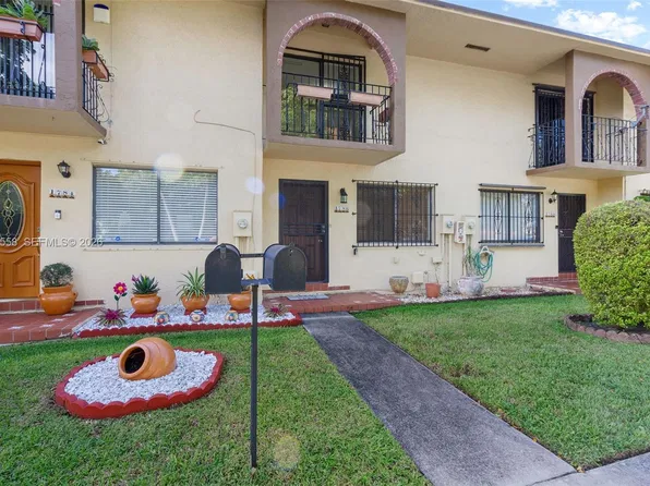 1786 W 42nd St #1786, Hialeah, FL 33012