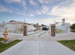 2830 NW 184th St, Miami Gardens, FL 33056