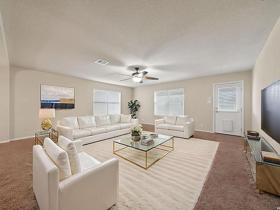 4th image of 5906 Onyx Way