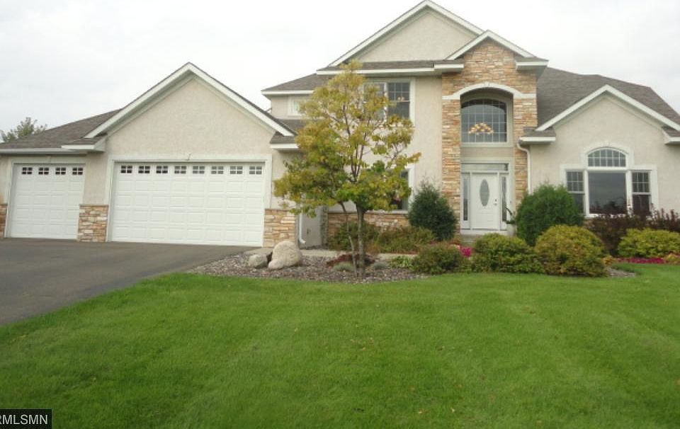 1st image of 15860 Saint Andrews Ln