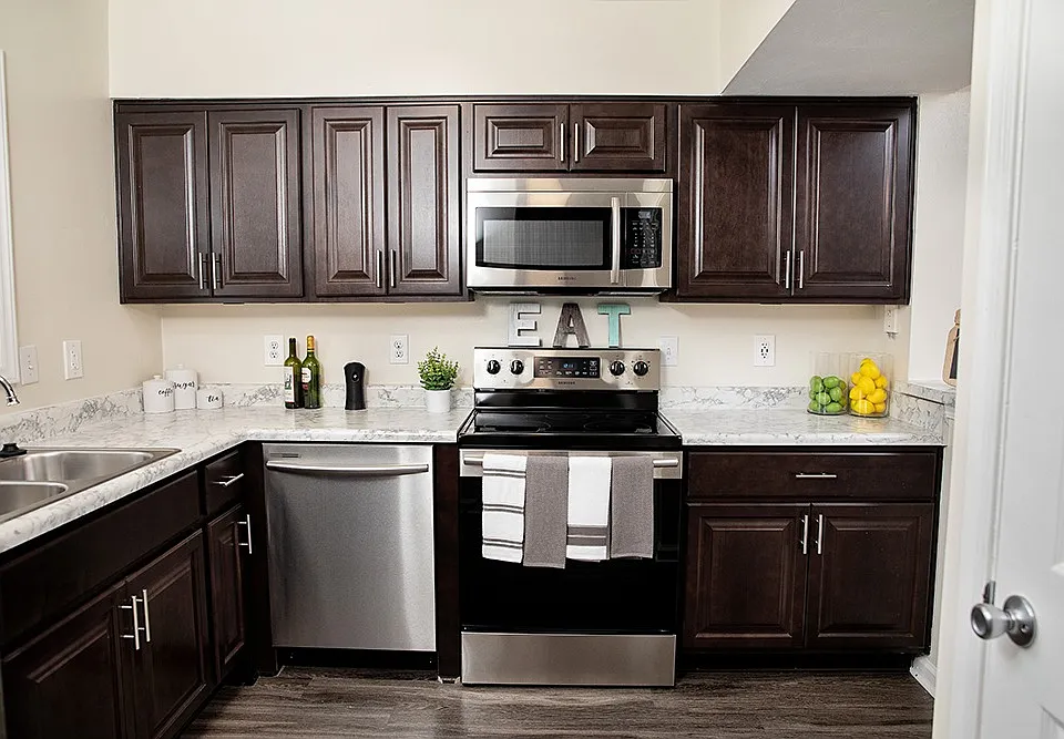 Beachwood Park Apartments and Townhomes