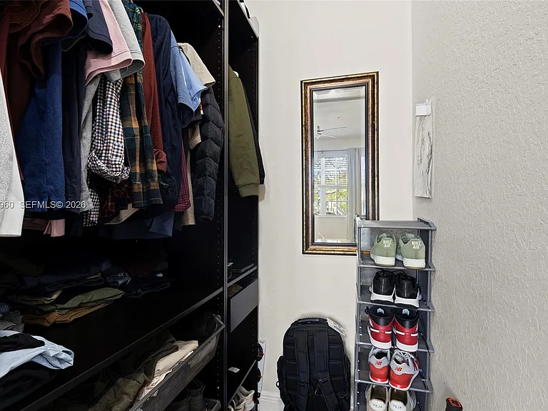 6959 Julia Gardens Dr #0 — Photo 31