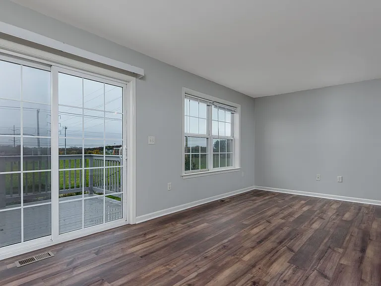 6106 Terry Davis Ct — Photo 22