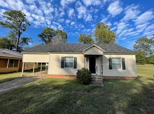 123 Zeno St, Nacogdoches, TX 75965