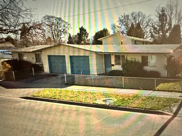 403 W 12th St, Medford, OR 97501