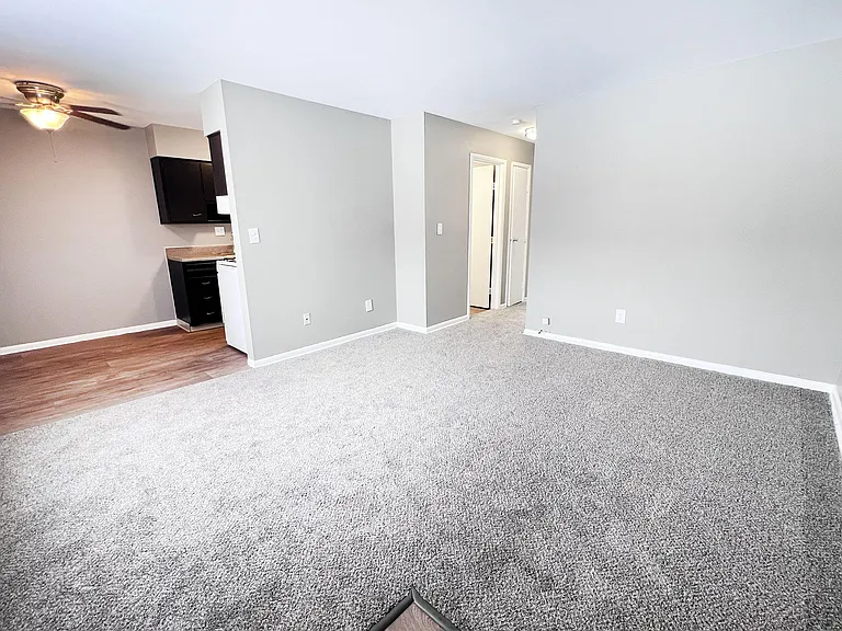 Sharondale Woods Apartments — Photo 84